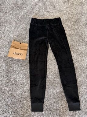 Born Velour Legging Size M/L